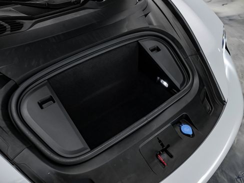 Used 2023 Porsche Taycan GTS w/ Premium Package image 87