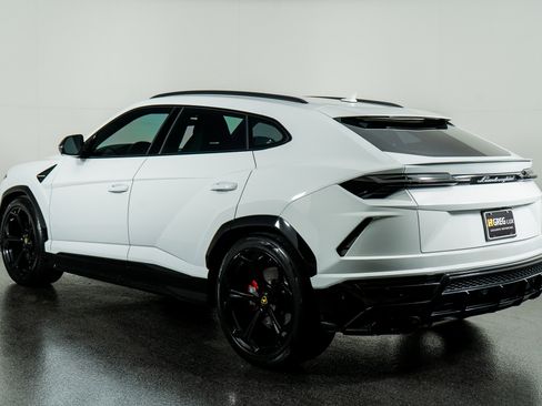 Used 2020 Lamborghini Urus image 13