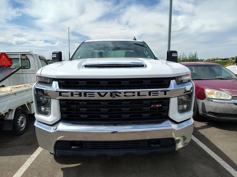 Certified 2020 Chevrolet Silverado 2500 LT AWD/4WD image 2