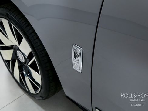 New 2026 Rolls-Royce Cullinan image 42