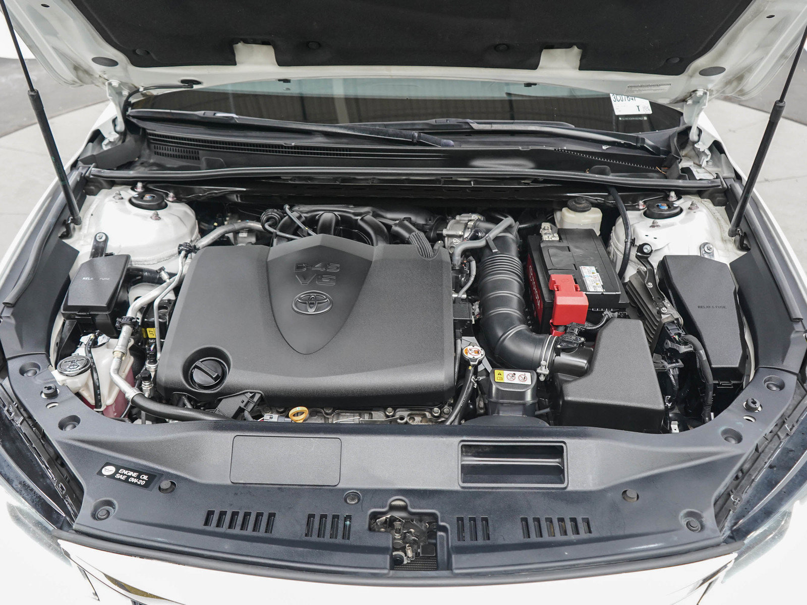 Used 2019 Toyota Avalon Limited FWD image 29