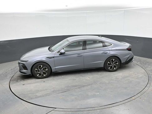 Used 2024 Hyundai Sonata SEL FWD image 14
