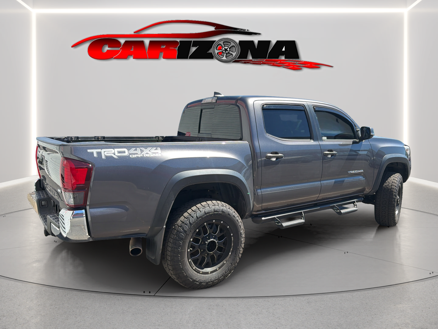 Used 2017 Toyota Tacoma TRD Off-Road AWD/4WD image 5