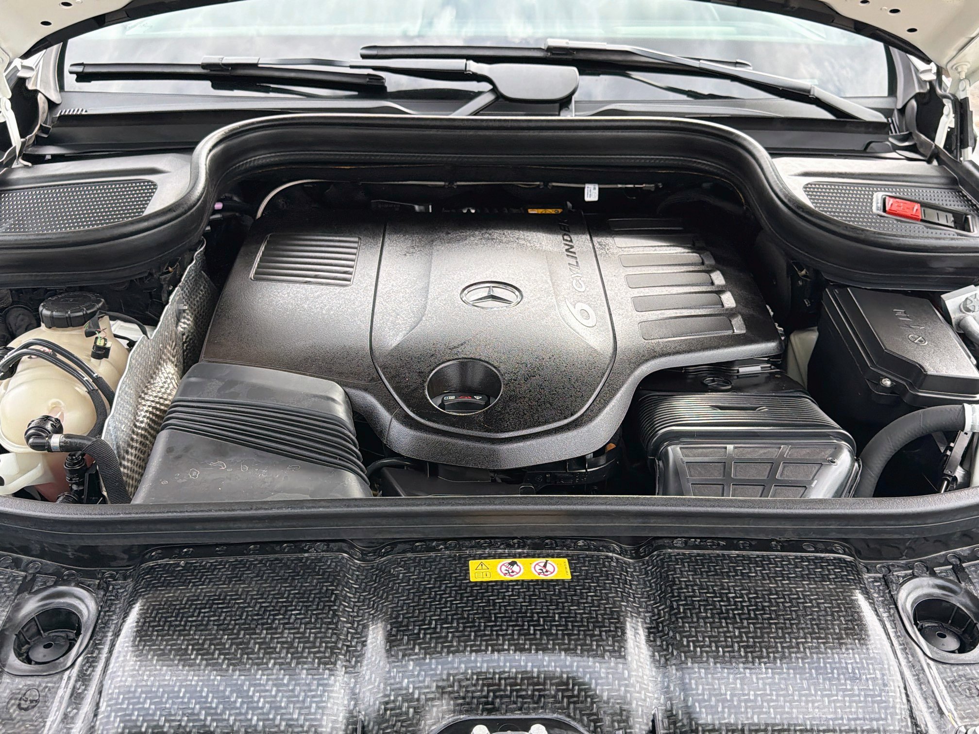 Used 2024 Mercedes-Benz GLS 450 4MATIC image 33
