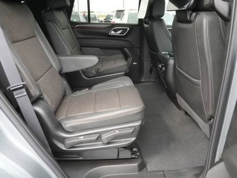 Used 2024 Chevrolet Tahoe High Country image 17