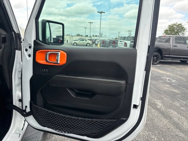 Used 2021 Jeep Gladiator Overland AWD/4WD image 20