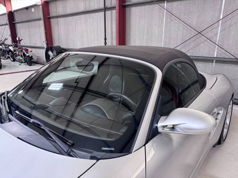 Used 2006 Porsche Boxster S RWD image 28
