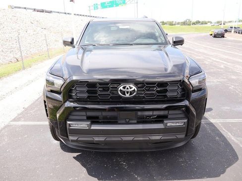 New 2026 Toyota 4Runner TRD Off-Road Premium AWD/4WD image 3