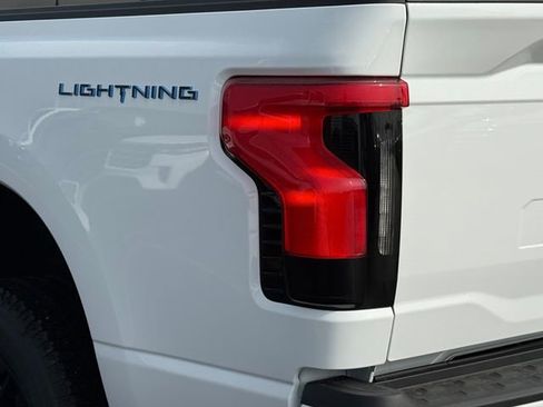 New 2025 Ford F150 Lightning XLT AWD/4WD image 6