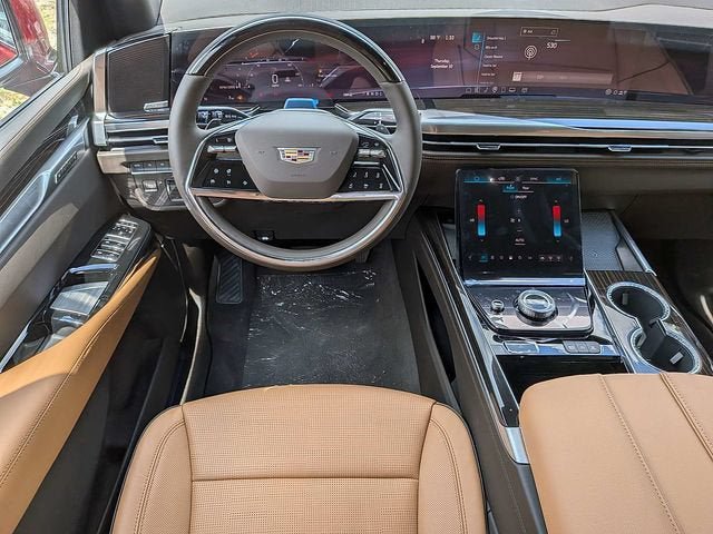New 2026 Cadillac Escalade Luxury w/ Touring Package AWD/4WD image 18