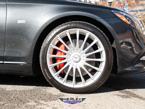 Used 2019 Mercedes-Benz S 560 4MATIC Sedan w/ Premium Package image 10