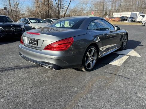 Used 2017 Mercedes-Benz SL 550 image 3