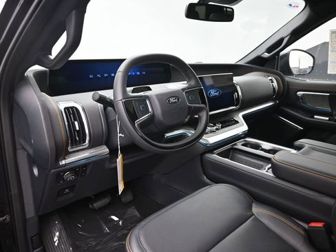 New 2025 Ford Expedition Tremor image 31