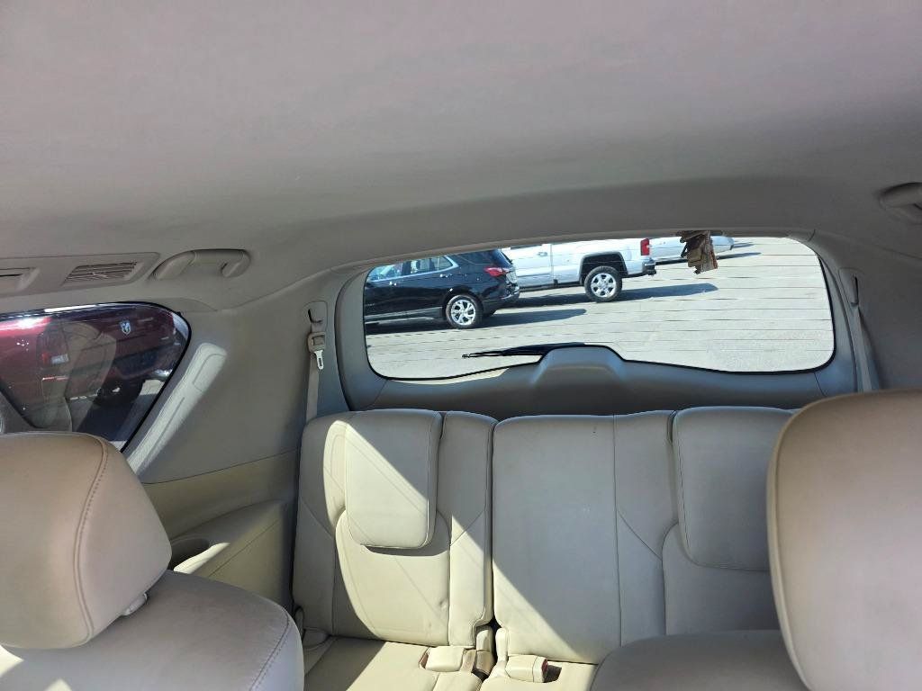 Used 2012 INFINITI QX56 4WD w/ Deluxe Touring Pkg image 9