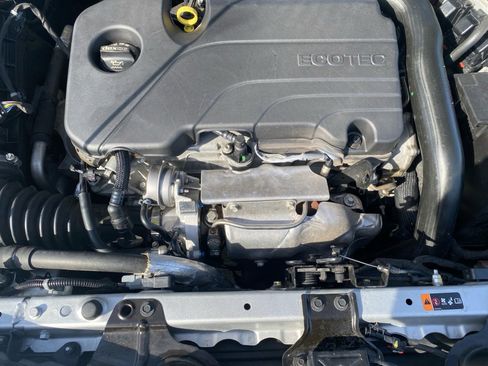 Used 2022 Chevrolet Malibu LS image 18