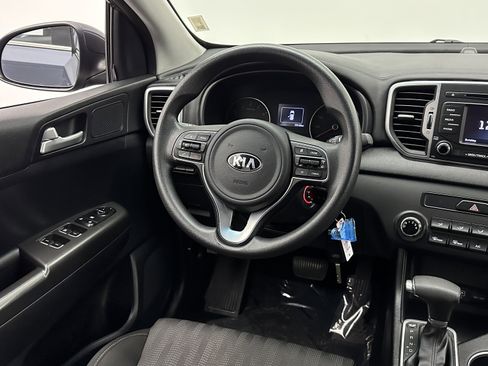 Used 2019 Kia Sportage LX image 19