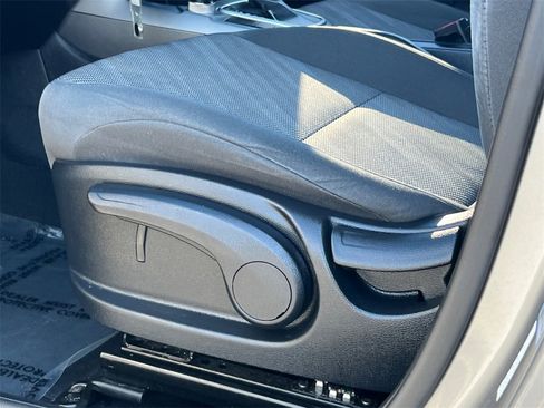 Used 2023 Kia Seltos LX image 20