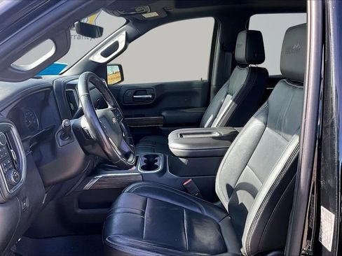 Used 2019 Chevrolet Silverado 1500 High Country w/ High Country Premium Package AWD/4WD image 27