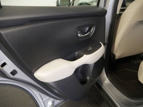 Used 2024 Honda HR-V LX image 12