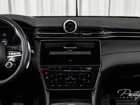 Used 2023 Maserati Grecale Modena image 36