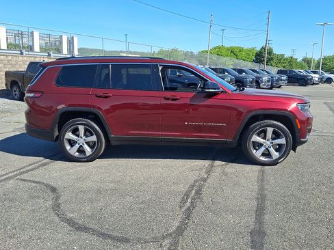 Used 2021 Jeep Grand Cherokee L Limited AWD/4WD image 7