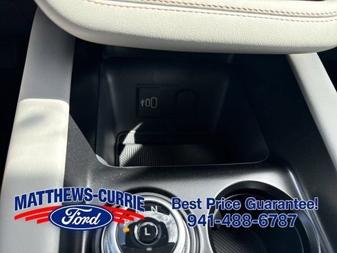 New 2026 Ford Explorer Active w/ Active Comfort Package RWD image 22
