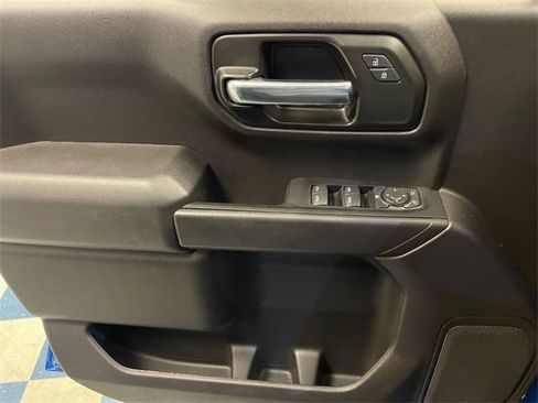 Used 2023 Chevrolet Silverado 1500 Custom image 25