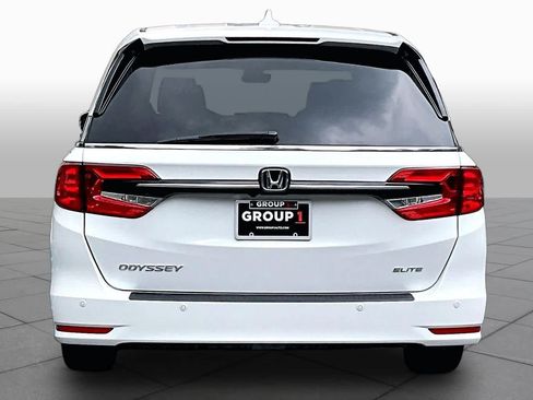 Certified 2022 Honda Odyssey Elite image 37