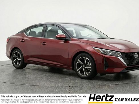 Used 2025 Nissan Sentra SV image 1