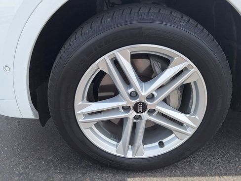 Used 2021 Audi Q5 e Prestige AWD/4WD image 37