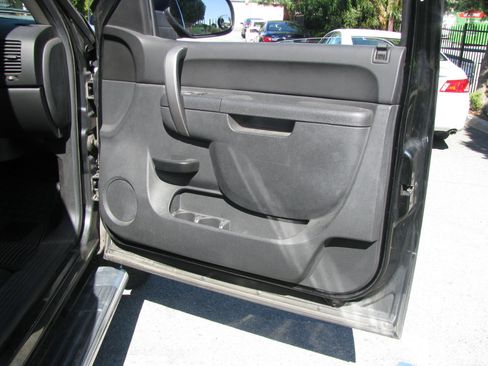 Used 2012 Chevrolet Silverado 1500 LT image 11