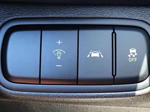 Used 2021 Hyundai Venue SEL FWD image 41
