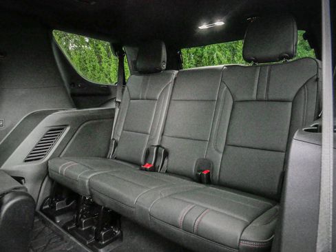 Used 2026 Chevrolet Tahoe RST w/ Comfort Package AWD/4WD image 31