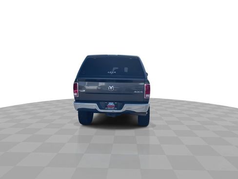 Used 2018 RAM 2500 Laramie w/ Cold Weather Group AWD/4WD image 7