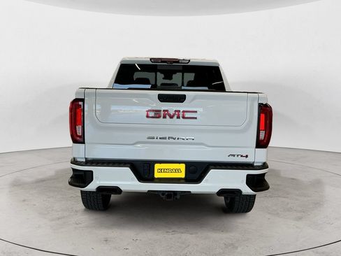 Used 2024 GMC Sierra 1500 AT4 w/ Technology Package AWD/4WD image 6