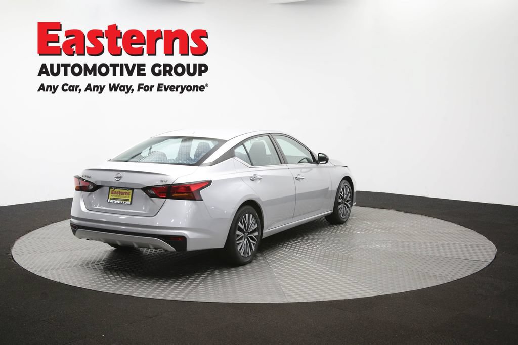 Used 2024 Nissan Altima 2.5 SV FWD image 42