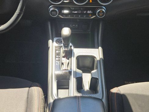 Certified 2024 Nissan Sentra SR FWD image 18
