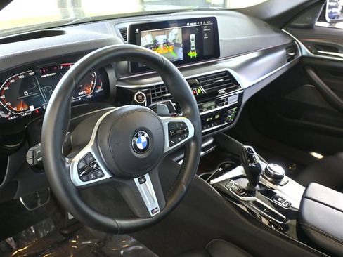 Used 2023 BMW M550i xDrive w/ Executive Package image 16