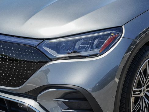 Certified 2023 Mercedes-Benz EQE 350+ 4MATIC SUV image 8