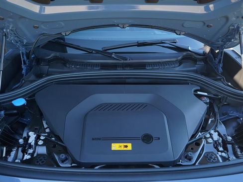 New 2025 MINI Cooper Countryman SE image 12