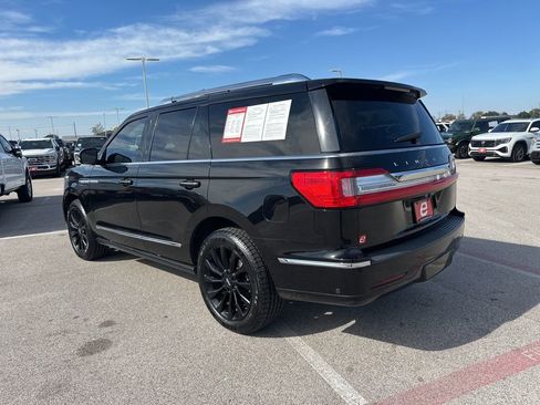 Used 2021 Lincoln Navigator Reserve w/ Luxury Package image 5