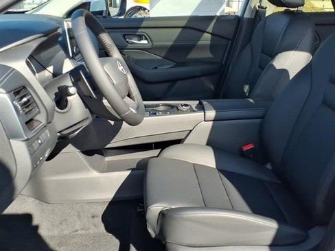 New 2026 Nissan Rogue SV w/ SV Premium Package image 27