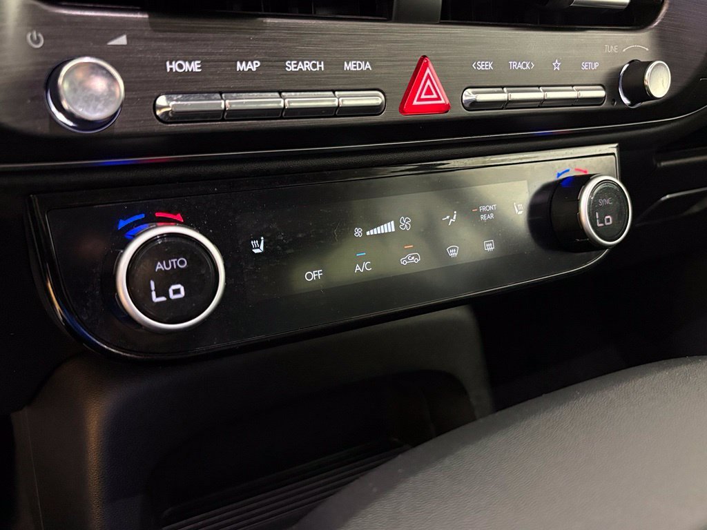 Used 2026 Hyundai Palisade SEL FWD image 27