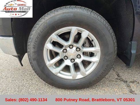 Used 2022 Chevrolet Silverado 1500 LT w/ Z71 Off-Road Package AWD/4WD image 24
