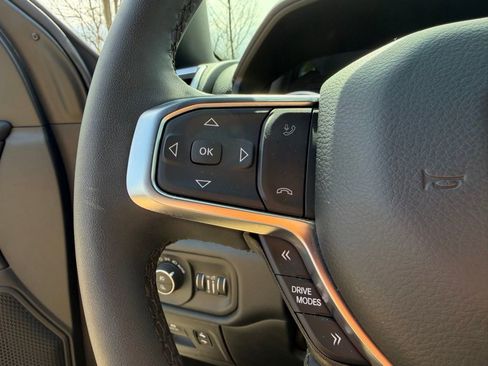 Used 2025 RAM 1500 Big Horn image 13