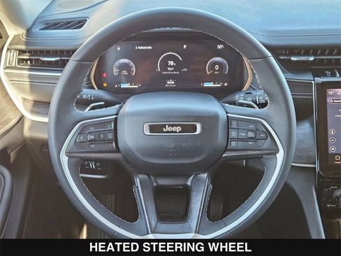 Used 2023 Jeep Grand Cherokee L Limited w/ Black Appearance Package image 25