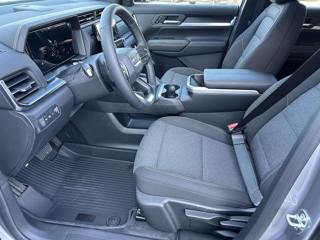 New 2027 GMC Terrain Elevation FWD image 16