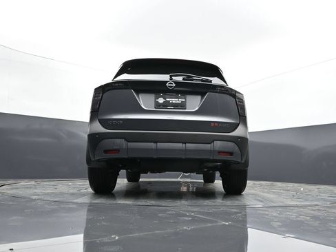 New 2026 Nissan Kicks SR AWD/4WD image 30