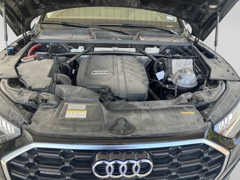 Used 2023 Audi Q5 2.0T Prestige w/ Prestige Package AWD/4WD image 19