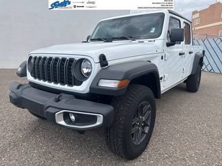 Used 2025 Jeep Gladiator Sport AWD/4WD 360° Tour